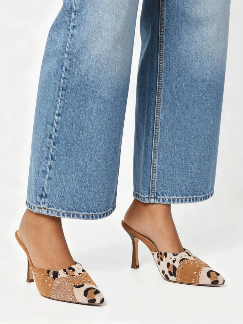 Tan Sexy Women's Animal Print Studded Pointed Toe Mule - Picture 4 of 6